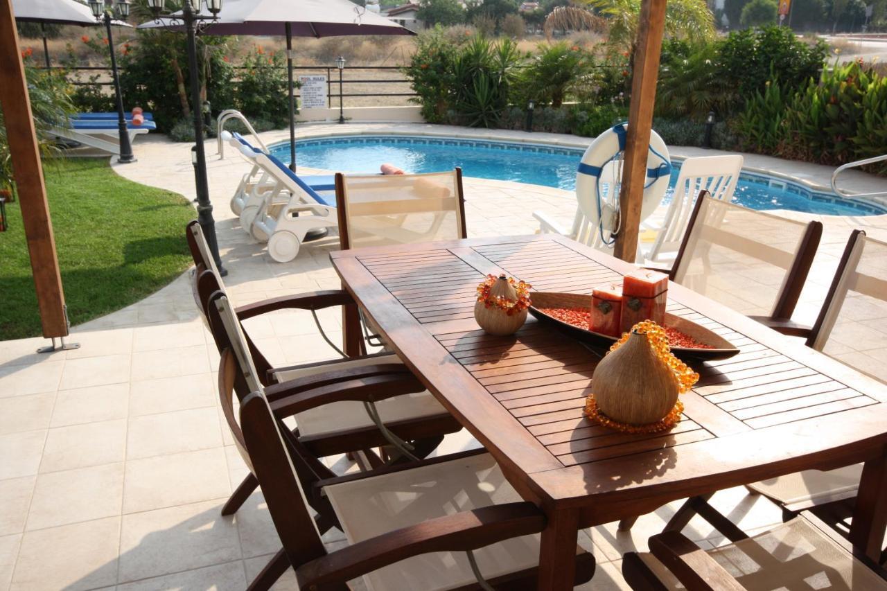 Holidays Villas Πισσούρι Εξωτερικό φωτογραφία